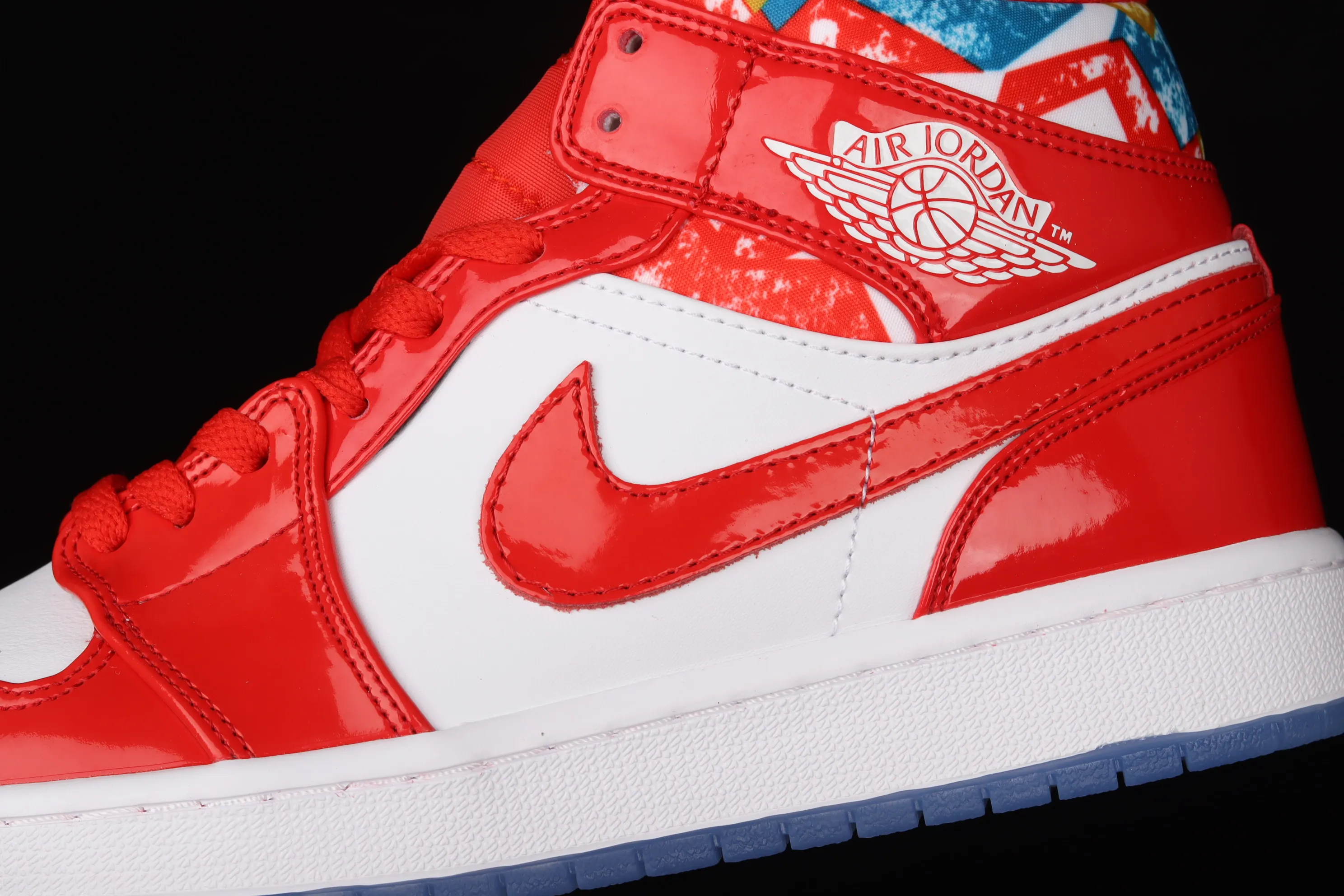 All Categories Air Jordan Jordan Series Basketball Shoes Air Jordan 1 Mid Air Jordan 1 Mid AJ1 Joe 1 Christmas Red China Basketball Shoes DC7294-600